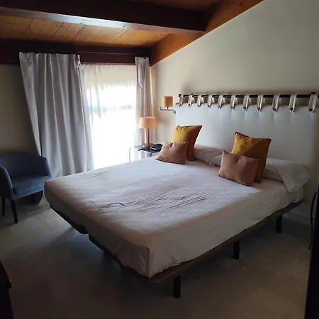 Hospederia Del Monasterio De Rueda Sástago