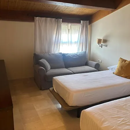 Hospederia Del Monasterio De Rueda Hotell