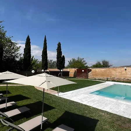 Hotell Hospederia Del Monasterio De Rueda 4*