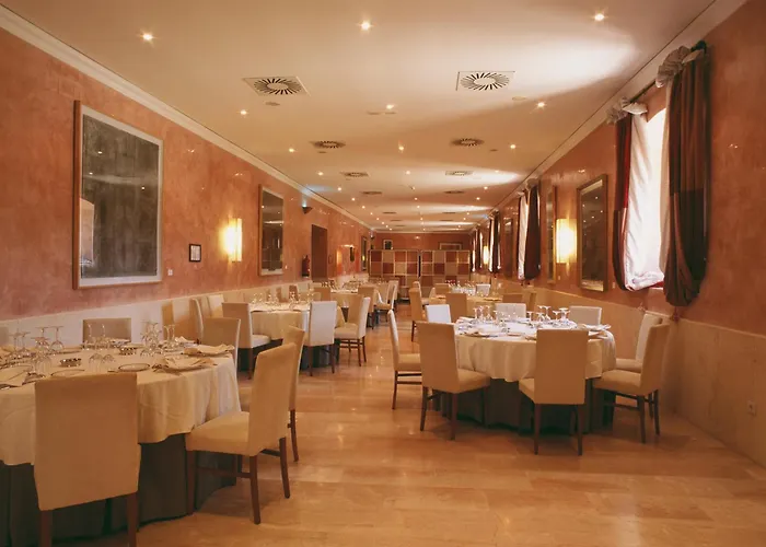 Hospederia Del Monasterio De Rueda