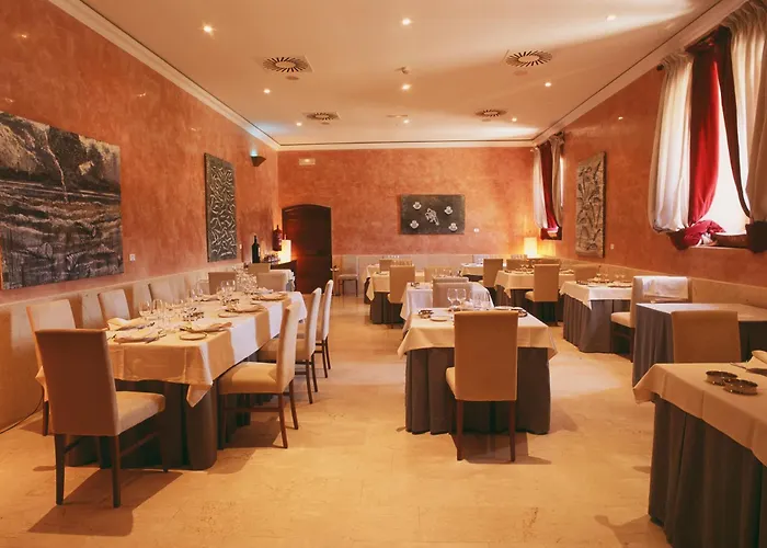 Hospederia Del Monasterio De Rueda Hotell Sástago