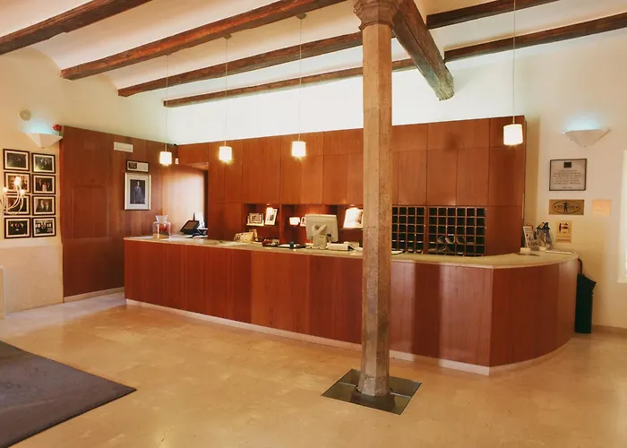 Hotell Hospederia Del Monasterio De Rueda 4*