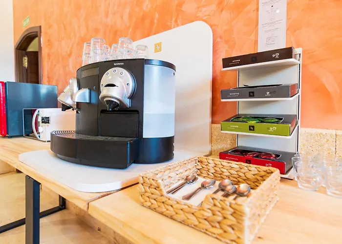 Hospederia Del Monasterio De Rueda Hotell