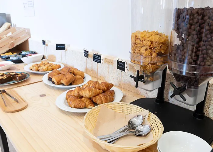 Hotell Hospederia Del Monasterio De Rueda