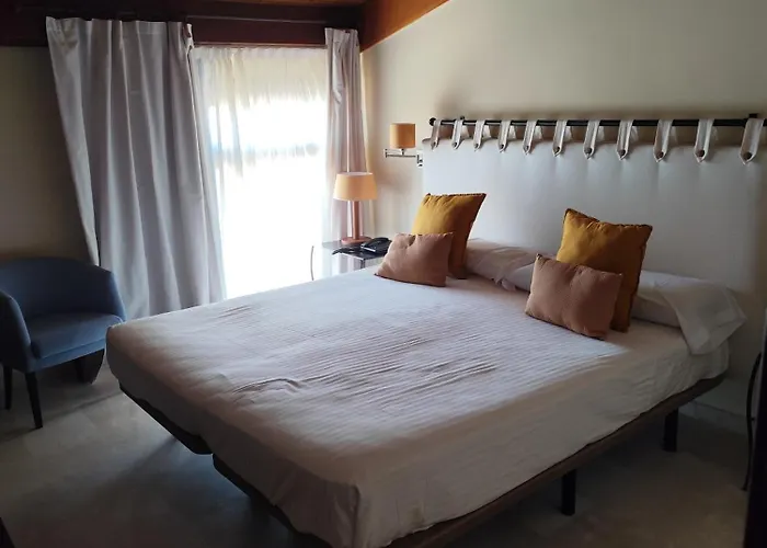 Hospederia Del Monasterio De Rueda Sástago