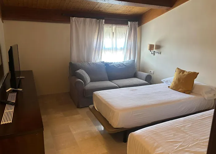 Hospederia Del Monasterio De Rueda Hotell