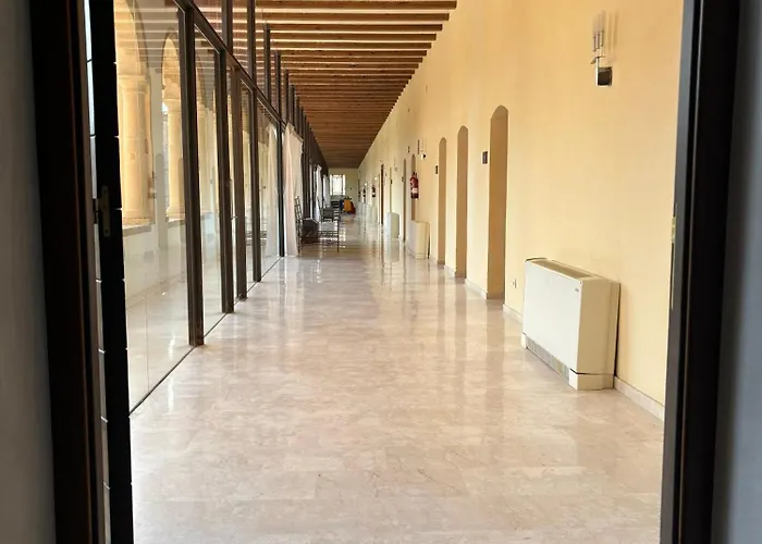 Hospederia Del Monasterio De Rueda Sástago