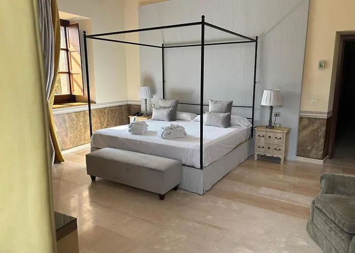 Hospederia Del Monasterio De Rueda