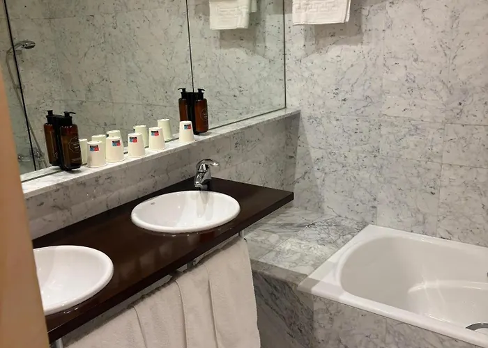 Hotell Hospederia Del Monasterio De Rueda 4*